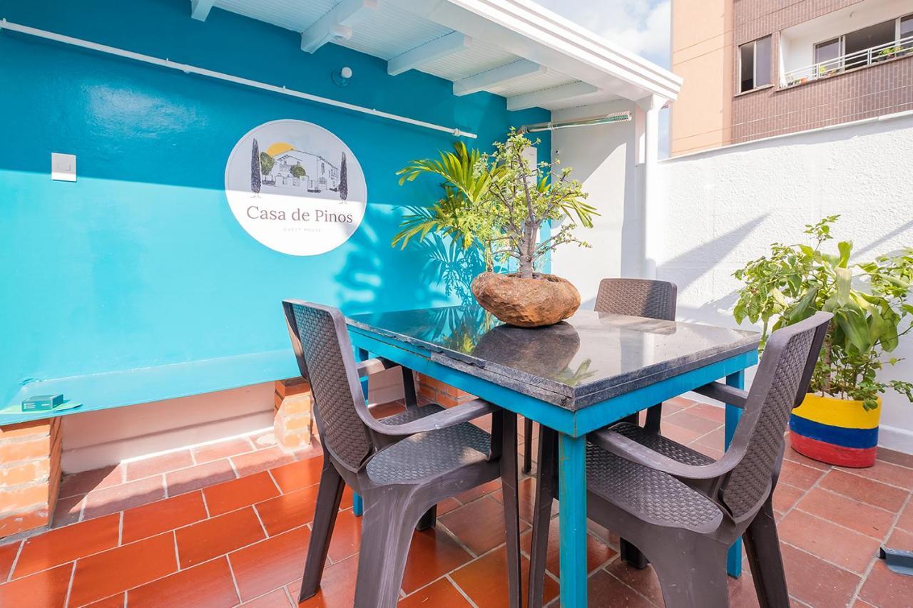 Casa De Pinos Hotel Bucaramanga Esterno foto