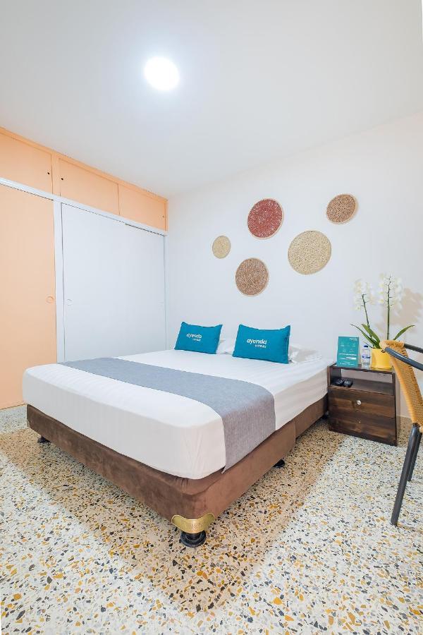 Casa De Pinos Hotel Bucaramanga Esterno foto