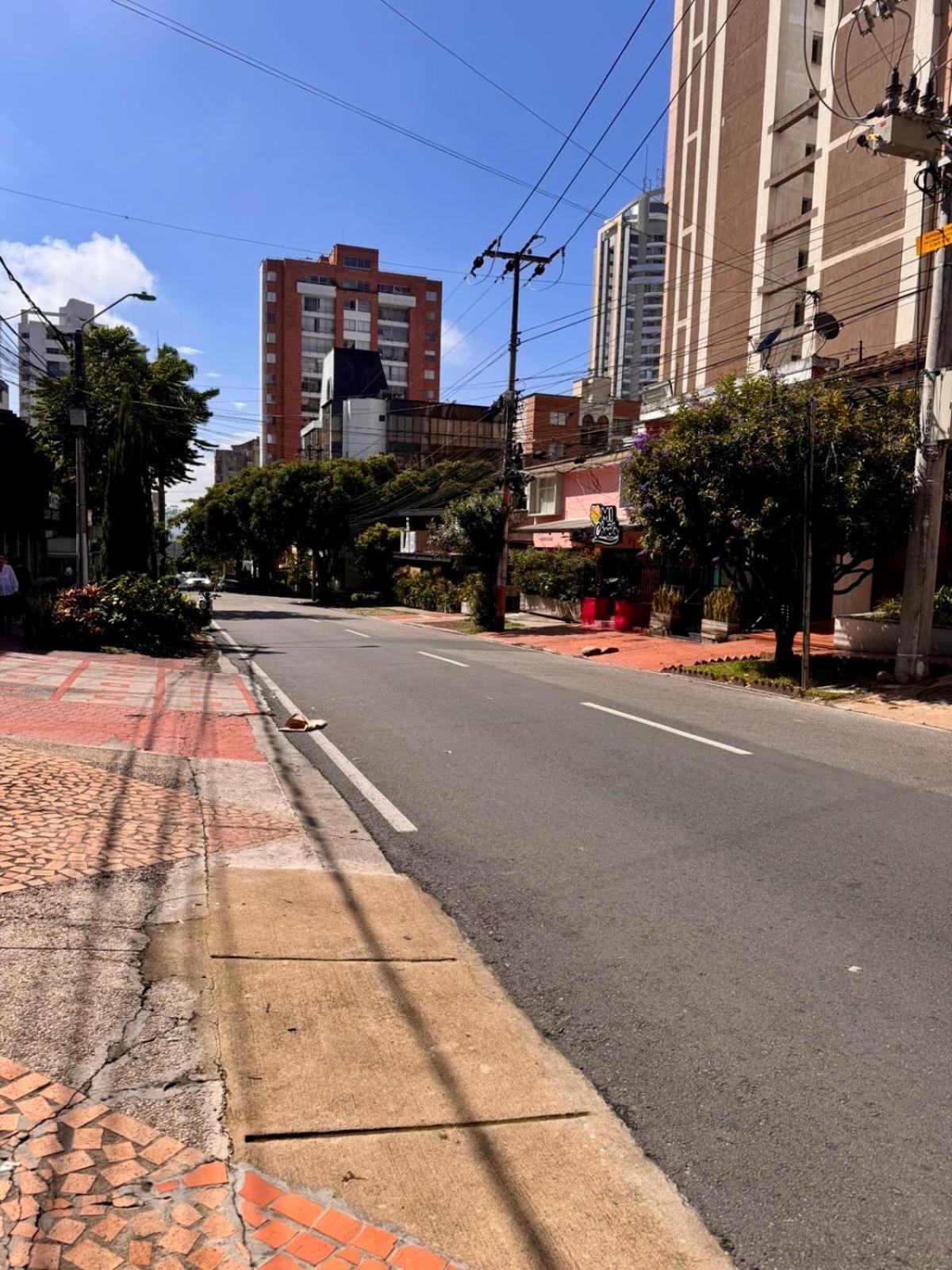 Casa De Pinos Hotel Bucaramanga Esterno foto